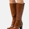 Pier One Leather- Botas De Tacón - Cognac -Tienda De Ropa 0fd46fcb2ca24b8aa6cbf963cf96a7f2