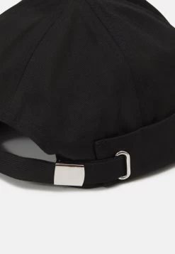 Pier One Gorro - Black -Tienda De Ropa 242bb431518647b4b9c15b1330b4a861