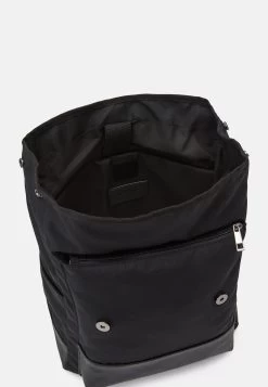Pier One Unisex - Mochila - Black -Tienda De Ropa 25aa7463f7a8467a8d9da868dd4d9698