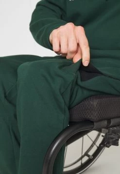 Pier One Pantalones Deportivos - Dark Green -Tienda De Ropa 2798603756624471b354f03510800ee8