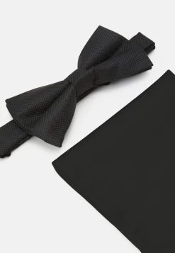 Pier One Set- Otros Accesorios - Black 12 Pier One Set- Otros Accesorios - Black -Tienda De Ropa 2cca1eb0efd04088b69965831c1a5978