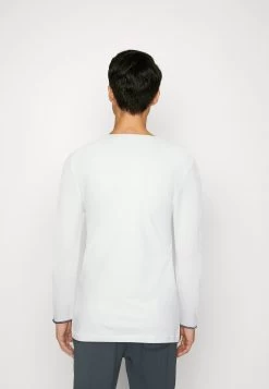 Pier One Camiseta De Manga Larga - White 10 Pier One Camiseta De Manga Larga - White -Tienda De Ropa 2e4899894b8a4b8e91628e20963beb7e