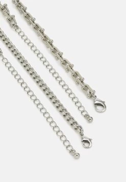 Tienda De Ropa -Tienda De Ropa 31da5f32c4454235a7160f57c18e2a1b