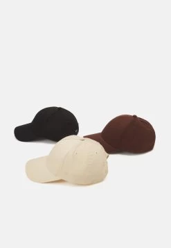 Pier One Unisex 3 Pack - Gorra - Black/Dark Brown/Beige -Tienda De Ropa 322c39d131ac488ea8bb229f1824c6e8