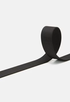 Pier One Unisex 3 Pack - Cinturón - Black/Dark Blue/Grey -Tienda De Ropa 3f503aa15faf4a28af33bad9056a0b46