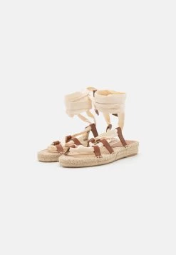 Pier One Leather - Sandalias Con Plataforma - 003 - Off-White -Tienda De Ropa 43fe65b4c8344bbc8a94499df02138b5