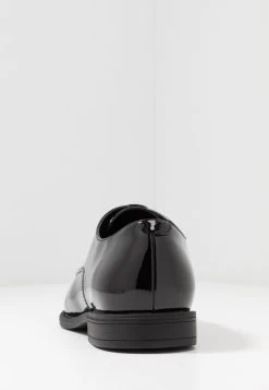 Pier One Zapatos Con Cordones - Black -Tienda De Ropa 48caf514e4d0444e989d94de0ca15e56