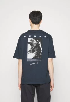 Pier One Sense Tee- Camiseta Estampada - Dark Blue -Tienda De Ropa 512fd7fe8a844aebb6a2e28f70b522f2