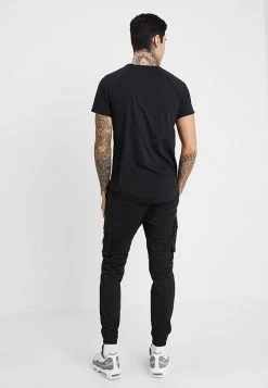 Pier One Pantalones Cargo - Black -Tienda De Ropa 53b2bc3b189f42638b83c94f1e5a0848