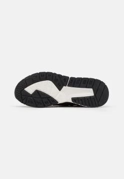 Pier One Unisex - Zapatillas - Black -Tienda De Ropa 631ed858c07d492fab7852eeec4dc5a9