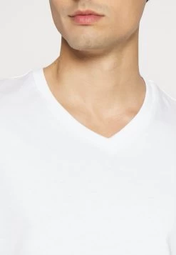 Pier One V Neck Bird Tonal 3 Pack - Camiseta Básica - White/Dark Green/Black -Tienda De Ropa 6444200bd8f344c784d9b07b508a7cc2