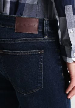 Pier One Basic - Vaqueros Rectos - Dark Blue Denim -Tienda De Ropa 7aa5df5983c44365808e18ddcad2589e