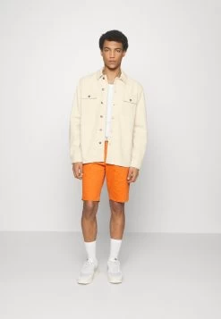 Pier One Undyed Twill- Chaqueta Vaquera - White -Tienda De Ropa 81b176b108504235ad9b12e5f2b2b766