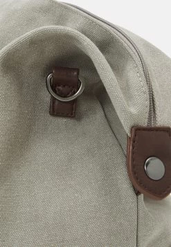 Pier One Unisex - Bolsa De Viaje - Grey -Tienda De Ropa 896d06a64f994c4ca29738295cd48410