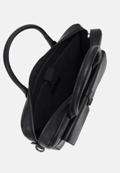 Pier One Unisex - Funda Para Portátil - Black -Tienda De Ropa 8b7645c3395e425d84700d6e3b559e58