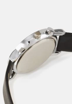 Pier One Set - Reloj - Black -Tienda De Ropa 8b85f94e4c5a43a89680fa66df3bc7c7