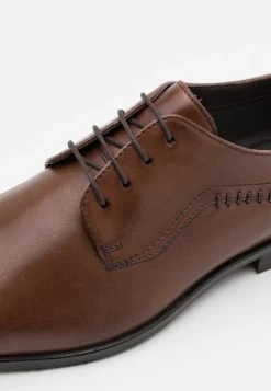 Pier One Zapatos Con Cordones - Cognac -Tienda De Ropa 8d4454864bb7474294223e3dcff1302e