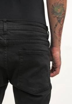Pier One Vaqueros Slim Fit - Black Denim -Tienda De Ropa 9441b2be9a04454c880955ca3191995b