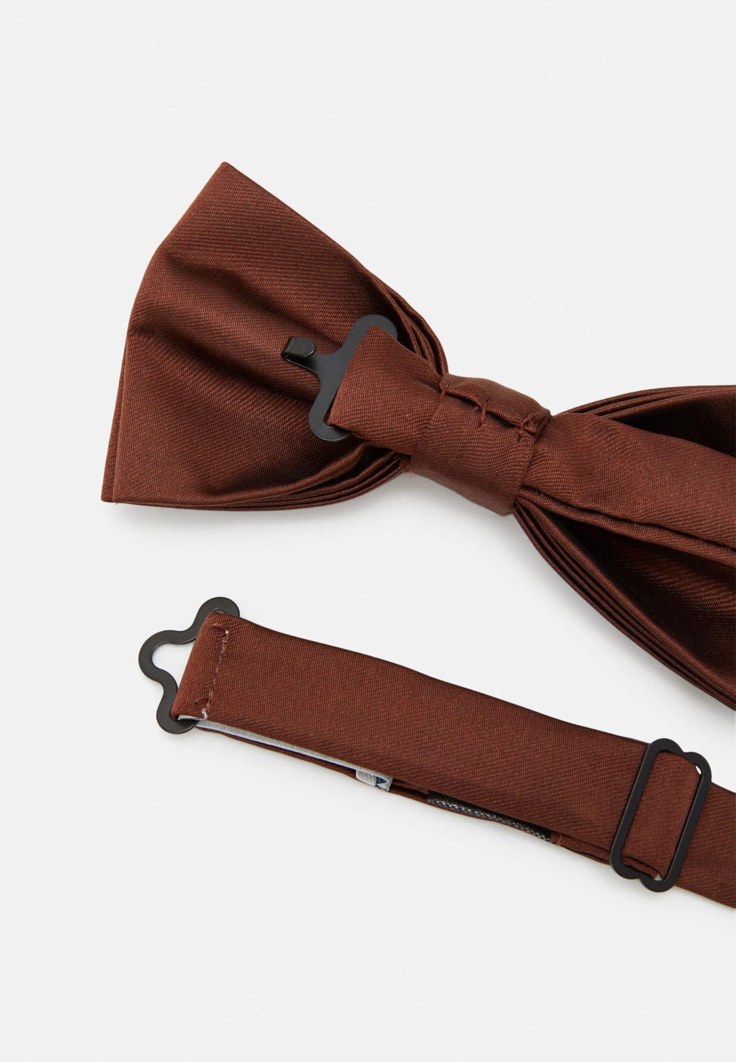 Pier One Pajarita - Cognac 4 Pier One Pajarita - Cognac - Image 2