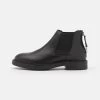 Pier One Leather - Botines Bajos - Black