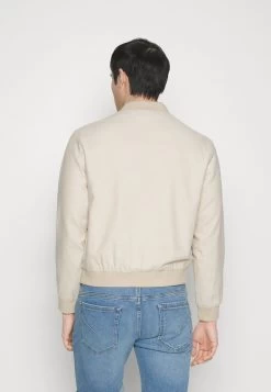 Pier One Chaquetas Bomber - Beige 9 Pier One Chaquetas Bomber - Beige -Tienda De Ropa ba865374a5974ac187bf6ede3af27cf5