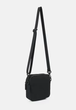 Pier One Unisex - Bandolera - Black -Tienda De Ropa c0fd577becd74c66b524ff1d0cf88123