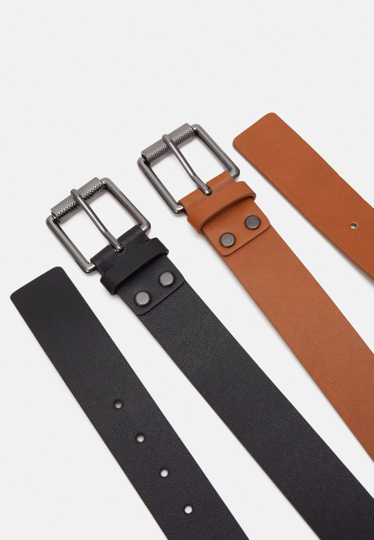 Pier One 2 Pack Unisex - Cinturón - Black/Cognac 4 Pier One 2 Pack Unisex - Cinturón - Black/Cognac - Image 2