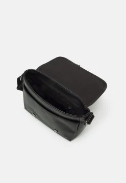 Pier One Unisex - Bandolera -Black -Tienda De Ropa c8b3267bb4784f2bbcd3cf675ef176e0