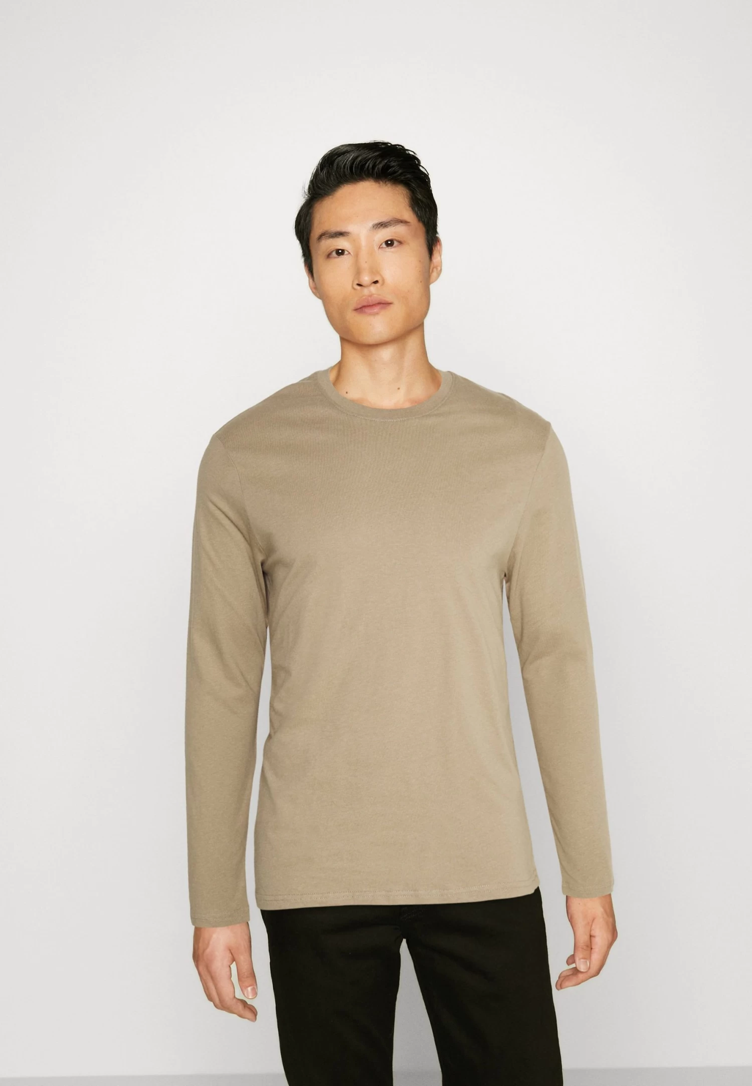 Pier One 5 Pack - Camiseta De Manga Larga - Tan/Light Blue/White 4 Pier One 5 Pack - Camiseta De Manga Larga - Tan/Light Blue/White - Image 2