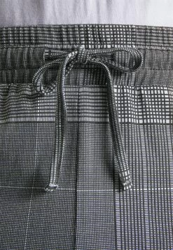 Pier One 3 Pack - Pantalón De Pijama - Blue/Dark Blue/Black 15 Pier One 3 Pack - Pantalón De Pijama - Blue/Dark Blue/Black -Tienda De Ropa d040857d83c84b9aa67e9aeb5d1e91a0