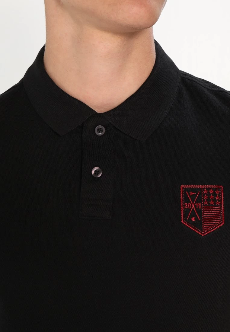 Pier One Polo - Black 6 Pier One Polo - Black - Image 4