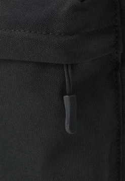 Pier One Unisex - Mochila - Black -Tienda De Ropa dd66b91a02e145f1a04a98806386bfe3