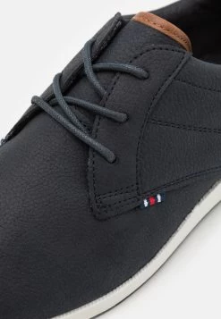 Pier One Zapatos Con Cordones - Dark Blue/White -Tienda De Ropa dff75f48d15744d2a2c522f733b15946