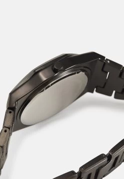 Pier One Reloj - Black 8 Pier One Reloj - Black -Tienda De Ropa e7c00eceba9c4c80b892d63fcd6d1fee