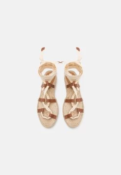 Pier One Leather - Sandalias Con Plataforma - 003 - Off-White -Tienda De Ropa e7d31b5992104938afd655aba13c57dd