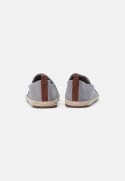 Pier One Rena Espadrille Unisex - Alpargatas - Light Grey -Tienda De Ropa fe23b761b30844ac92e7eccfef327beb